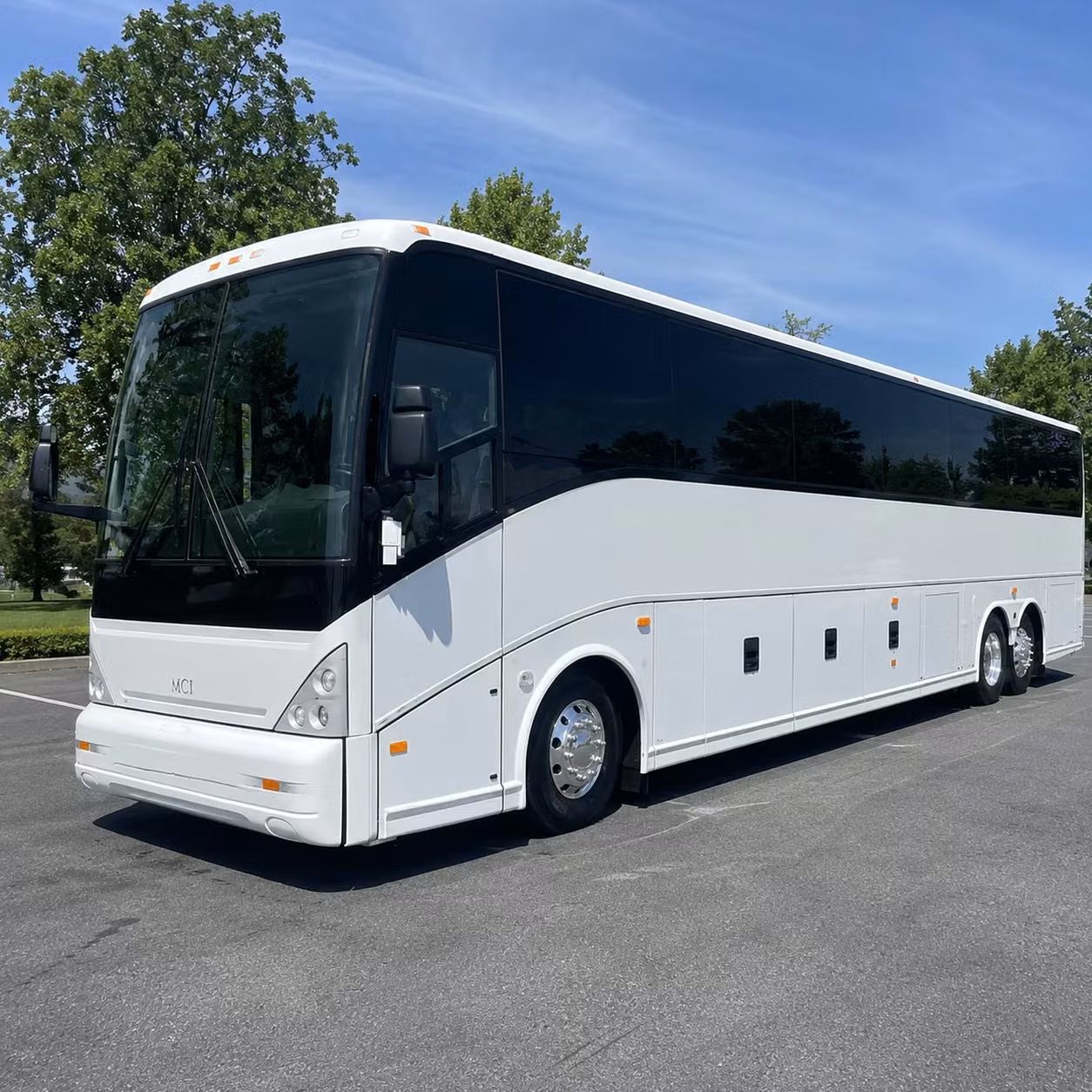 bus rental options for milpitas trips